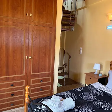 Lidori Mani Nyaraló