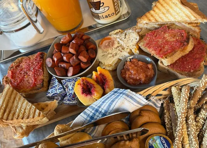 Lidori Mani بيت للعطل