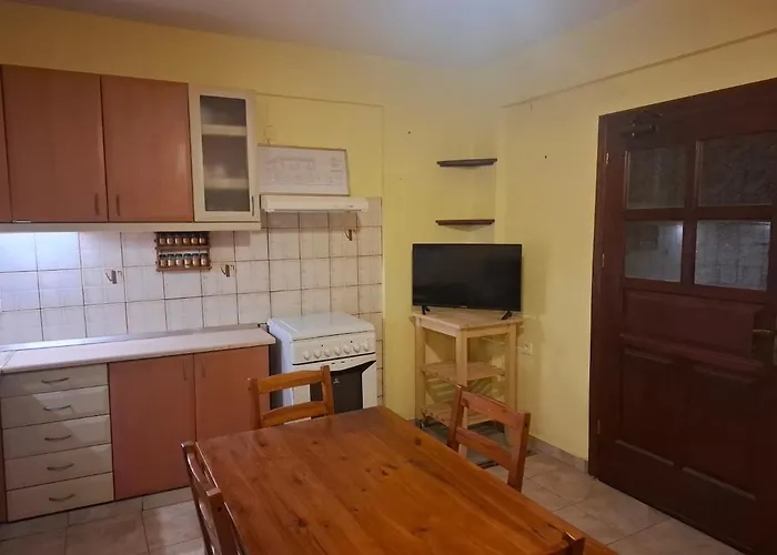 بيت للعطل Lidori Mani Achilio